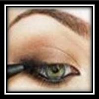 Smokey Eyes Image with Powderliner Pencil by Secret of Aging